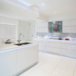 Kücheneinrichtung im minimalistischen Stil