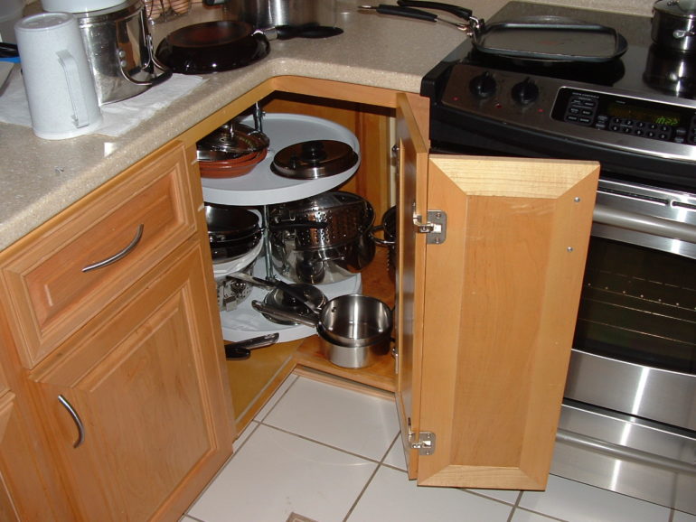 Open door to the corner section of the kitchen set
