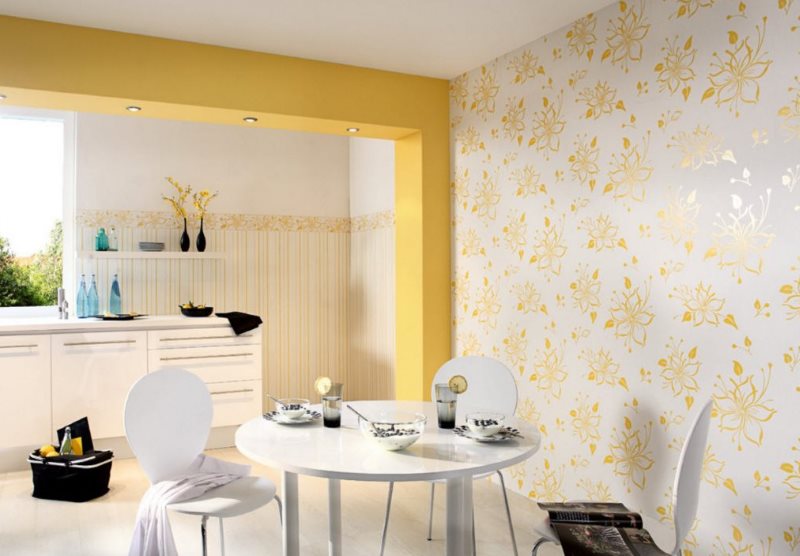 Light wallpaper with a golden pattern