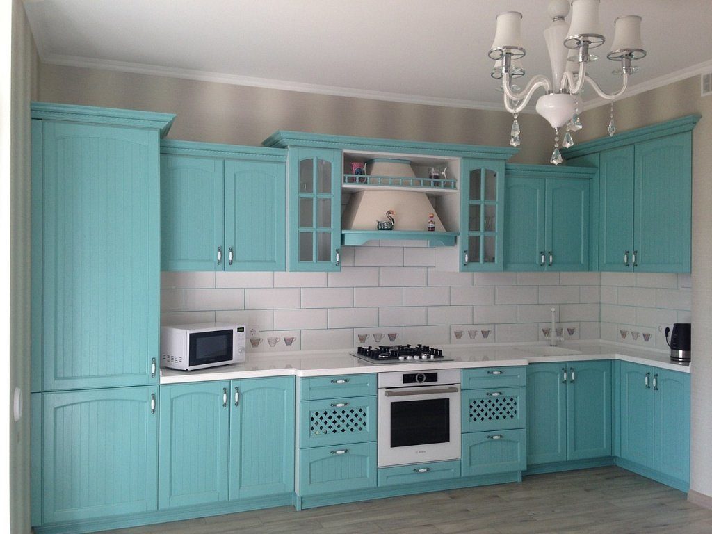 Ensemble en bois turquoise