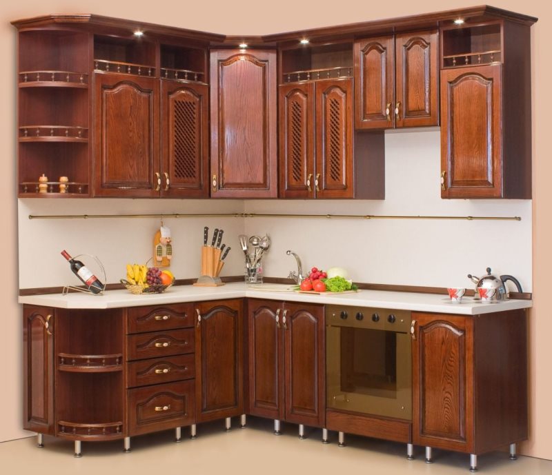 Ensemble de cuisine d'angle en bois d'une superficie de 9 mètres carrés