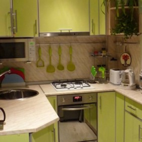 Πόρτες ασβεστολιού από έπιπλα κουζίνας