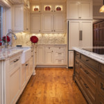 Nội thất nhà bếp có mặt tiền