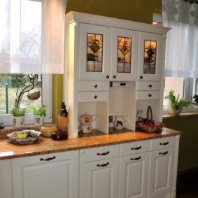 Perdele scurte ușoare