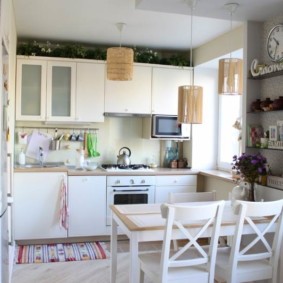 Fone de ouvido linear em estilo moderno