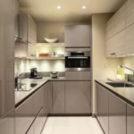 Susun atur berbentuk U dapur kecil