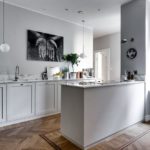 Паркет на пода на кухнята