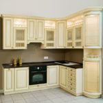 Casque classique avec éclairage d'armoire