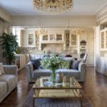 Παρκέ δάπεδο στο σαλόνι με τζάκι