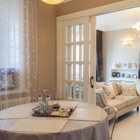 Bright tablecloth on a round table