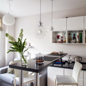 Black worktop on metal legs