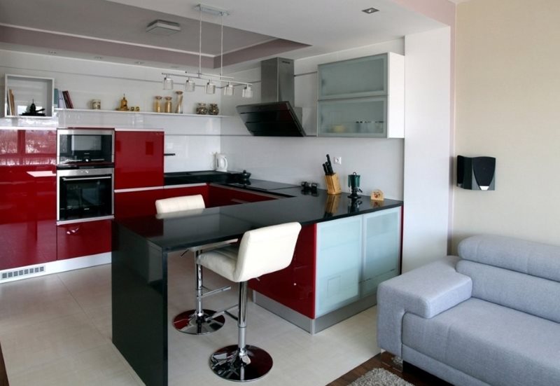 Black bar in the kitchen-living room