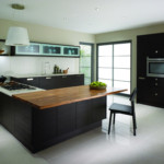 Península de cocina de encimera marrón