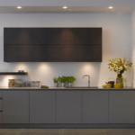 Auriculares lineales con fachadas lisas