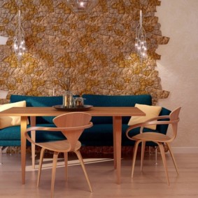 Decoração de parede na moda na cozinha de uma casa particular