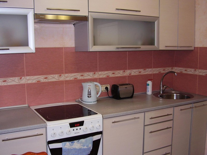 Glass inserts on the doors economy headset