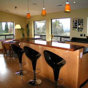 vues de transformateur de comptoir de bar