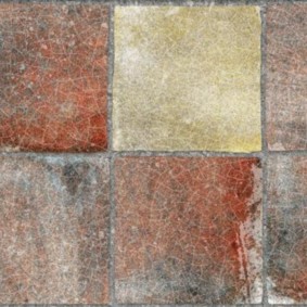 Βλάβη πλακιδίων 2 βαθμών με τη μορφή αράχνης