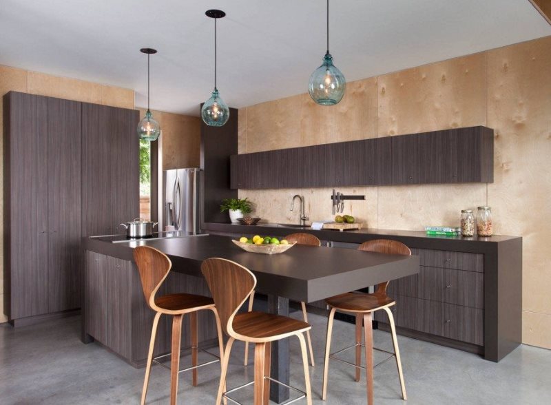Plywood wall covering in a modern kitchen