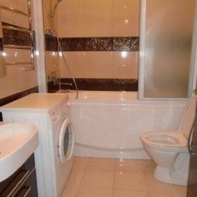 Lave-linge à chargement latéral