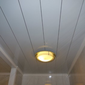 Downlight montado en superficie