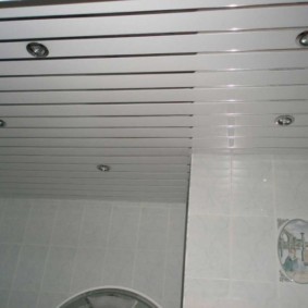 Luminarias empotradas de montaje estrecho