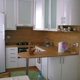 Γωνιακά ακουστικά με μπαρ