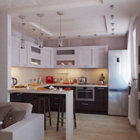 Ανώτατη οροφή στον χώρο εργασίας της κουζίνας-σαλόνι