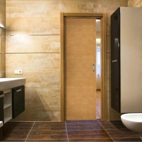 Piso de gres porcelánico marrón