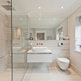 Phòng tắm có rèm Roman