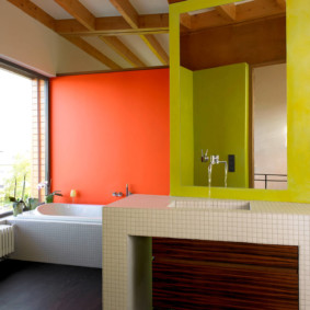 Điểm nhấn tươi sáng trong phòng tắm