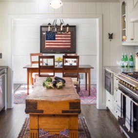 Retro style kitchen table