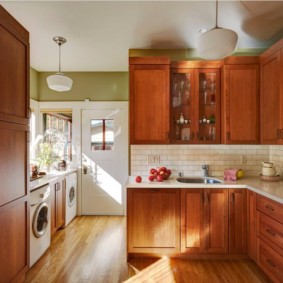 Complete kitchen with wood facades