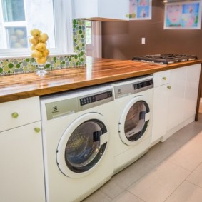 Cabinet for built-in household appliances