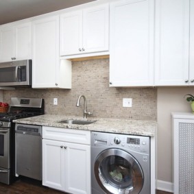 Household appliances with gray facades.