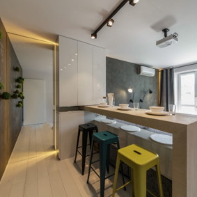 เก้าอี้บาร์พลาสติกสี