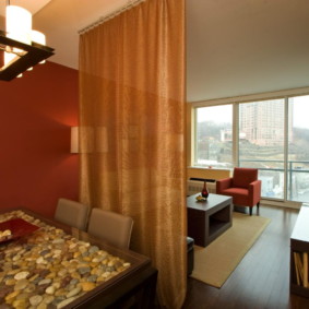 ม่านผ้าใบสีน้ำตาล