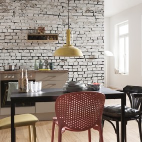 cocina con pared de ladrillo photo