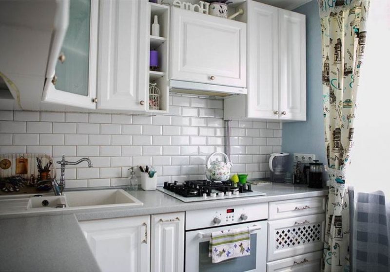 Set dapur sudut Provence