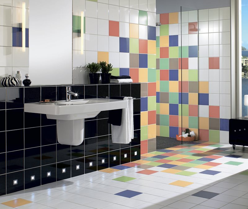 Καλειδοσκόπιο κεραμίδι στο πάτωμα του μπάνιου