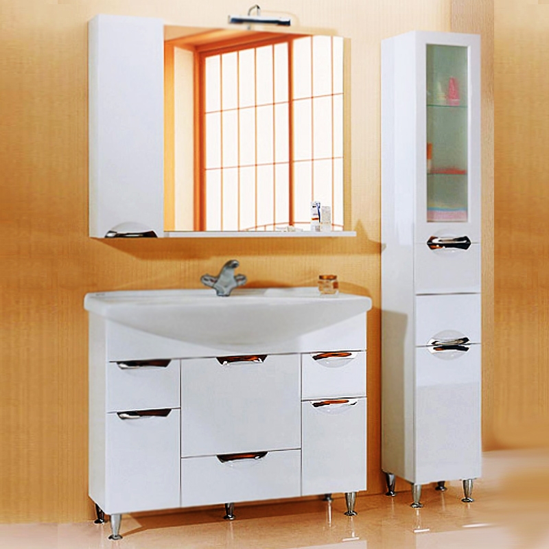 kes pensel almari dengan bakul dobi untuk reka bentuk foto bilik mandi