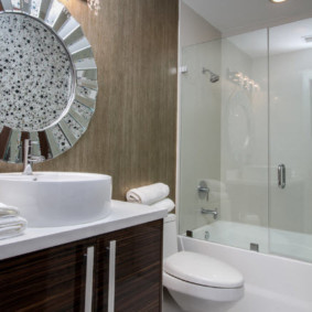 banyo dekor fikirleri için sürgülü perdeler