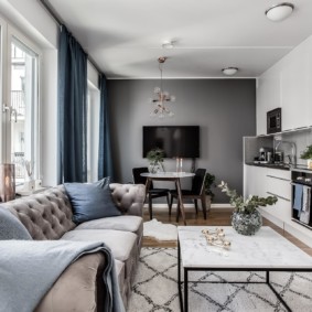 Τηλεόραση στην κουζίνα