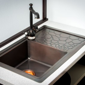 tenggelam untuk pilihan dapur