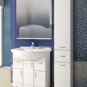 kabinet cermin bilik mandi