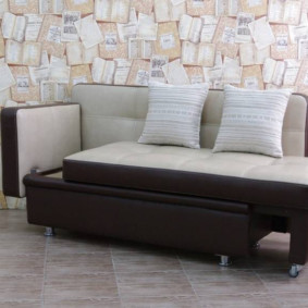 диван дневно легло за кухненски фото декор