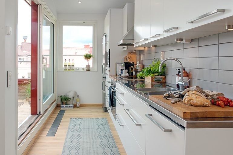 kitchen combined with a balcony photo interior
