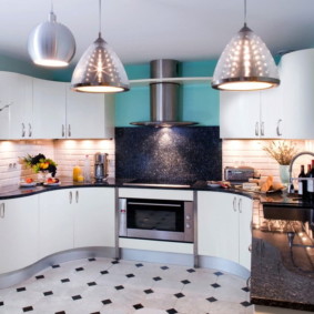 Complete kitchen with radial facades