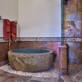 Đá tự nhiên trong nội thất phòng tắm