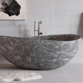 Hoa văn độc đáo trên bồn tắm làm từ đá tự nhiên